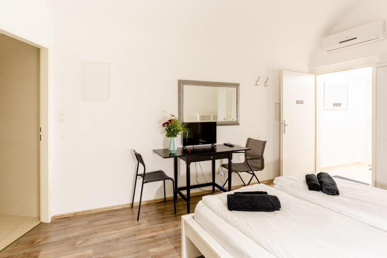 Air Condition I All Sights In Walking Distance I 201 Mbit Wifi Vienna Esterno foto