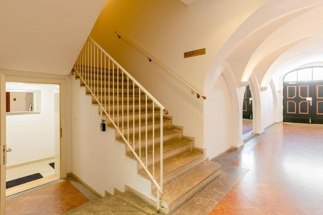 Air Condition I All Sights In Walking Distance I 201 Mbit Wifi Vienna Esterno foto